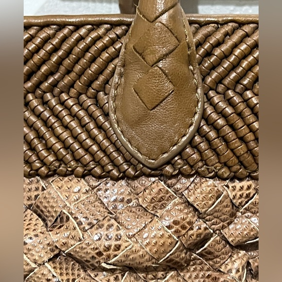 Authentic Bottega Veneta Limited Edition 2008 - Picture 7 of 16